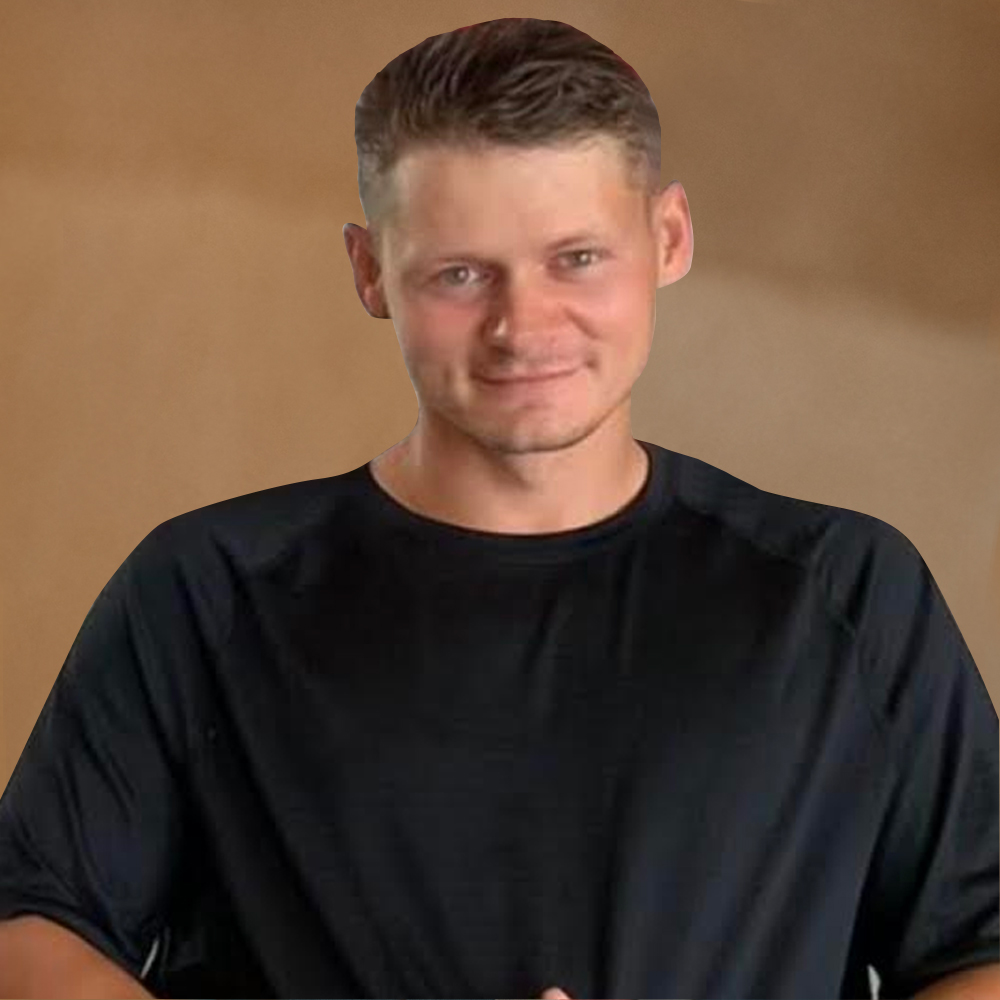 Alex - Project Manager at Dream Decks Minnesota